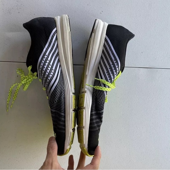 Brooks Hyperion Racing Flats - Picture 4 of 5